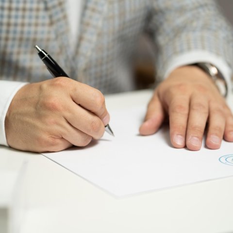 Zdjęcie: Jak działa kontrakt płytowy: od demo do wydania płyty
