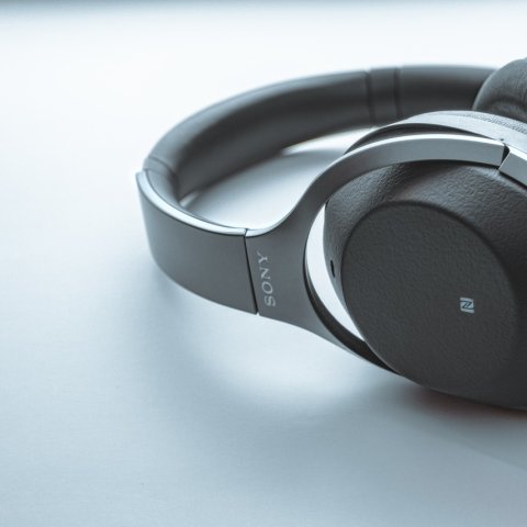 Zdjęcie: Muzyka a produktywność: co naprawdę mówi nauka o pracy ze słuchawkami
